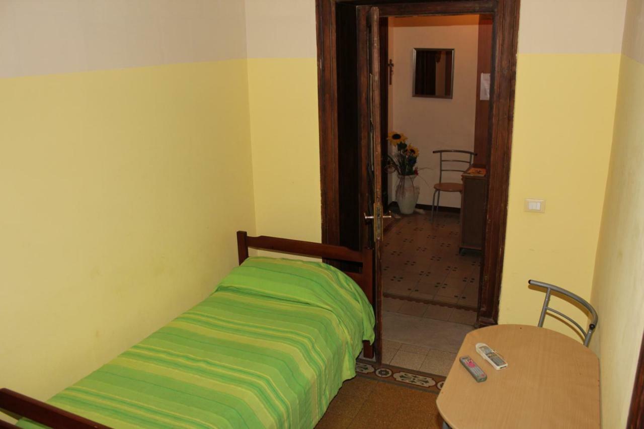 B&B Stazione Centrale Палермо Екстериор снимка